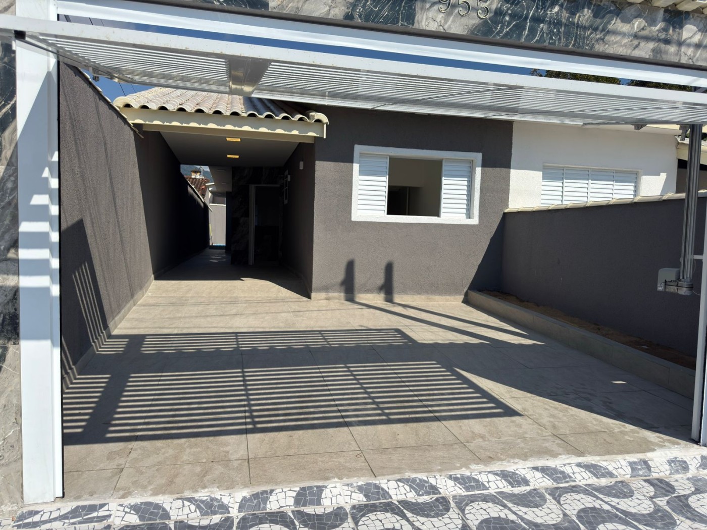 Casa com piscina no Stella Maris, Peruíbe