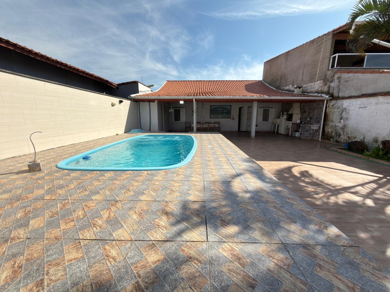 Casa com piscina no Jardim Regina, Itanhaém
